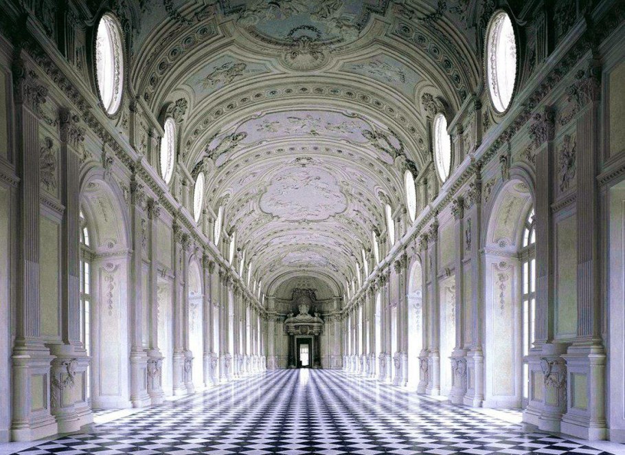 Королевский дворец Венария