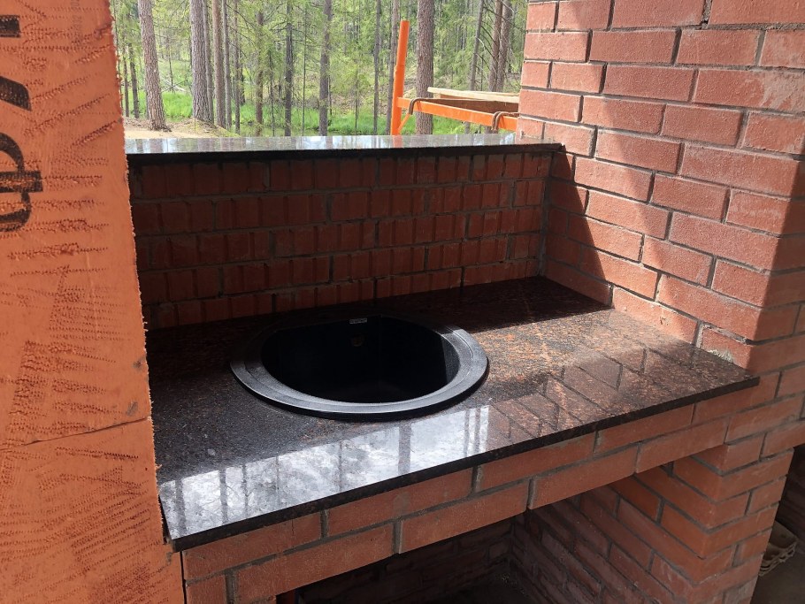 Мангал со столешницей