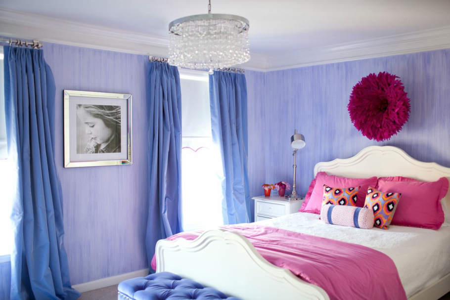 Интерьер спальни в сине розовых тонах