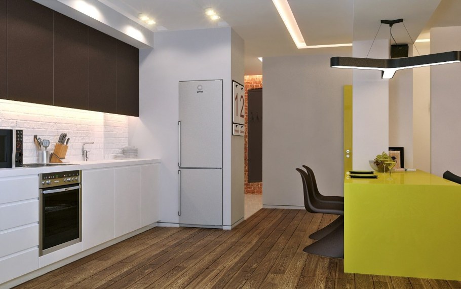 Встроенный холодильник у стены