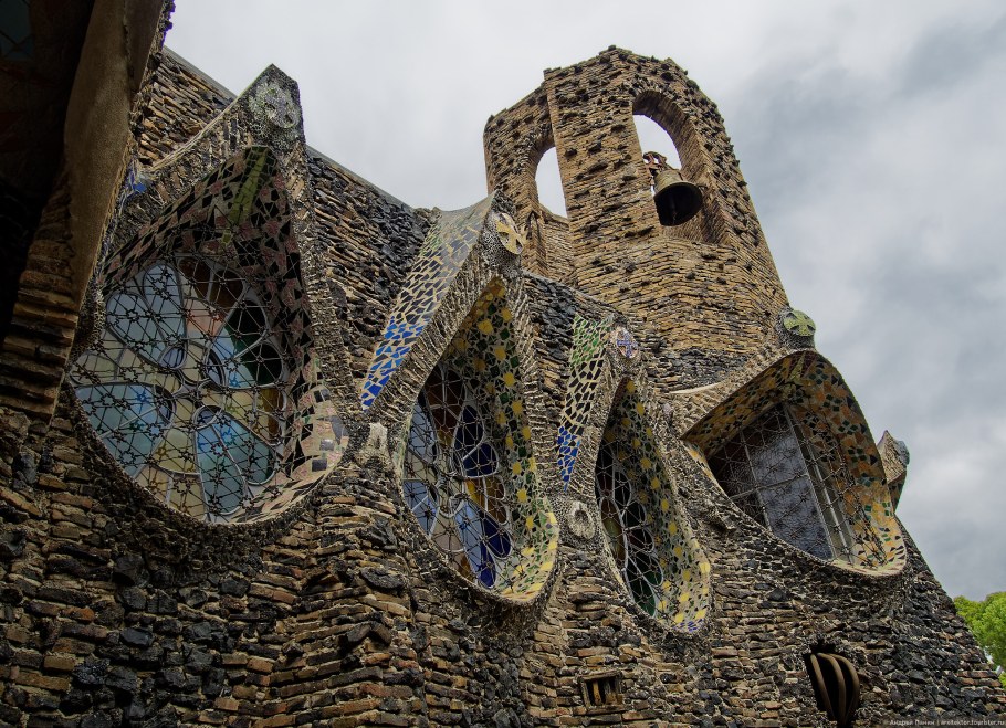 Антонио Гауди архитектура Каталонии