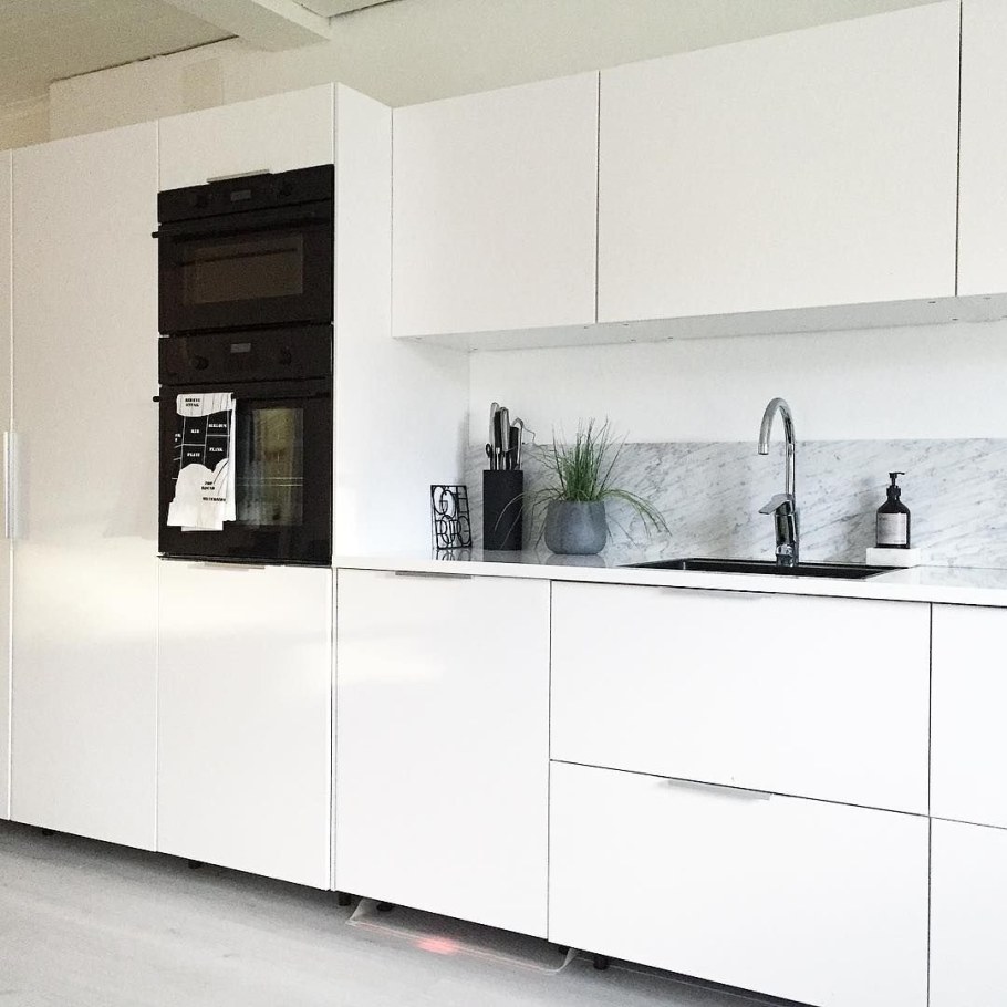 Кухня икеа Воксторп белая