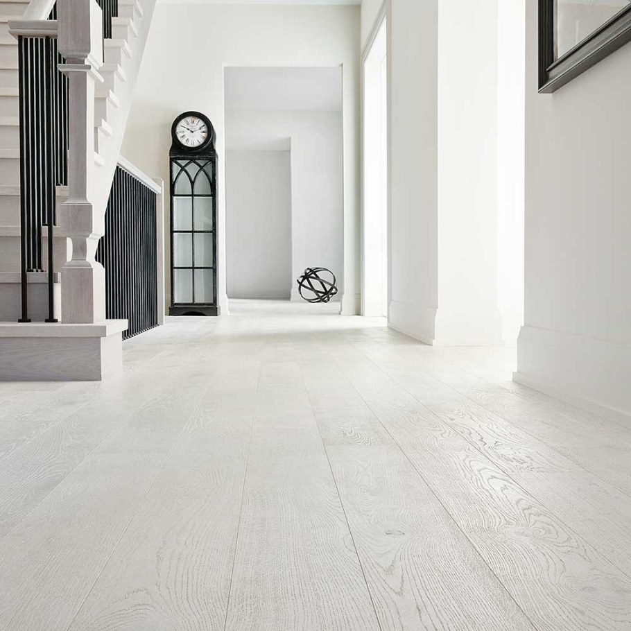 Белый ламинат