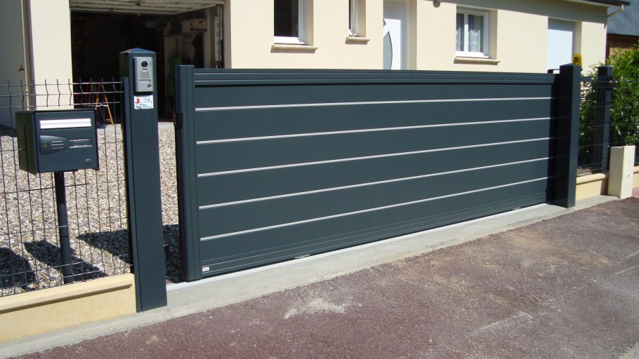 Забор из алюминия профиля