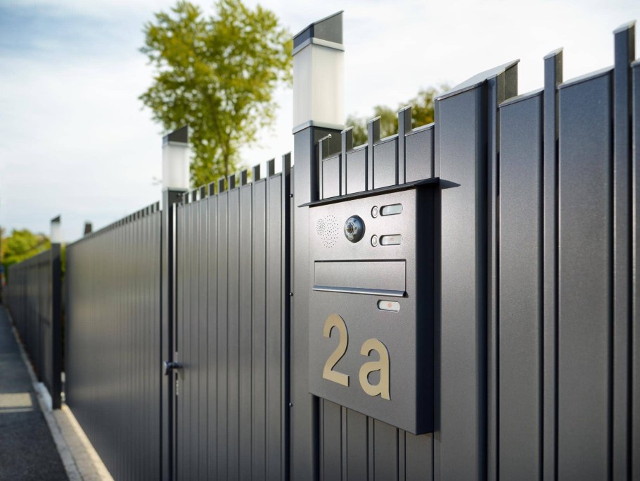 Алюминиевые заборы современные