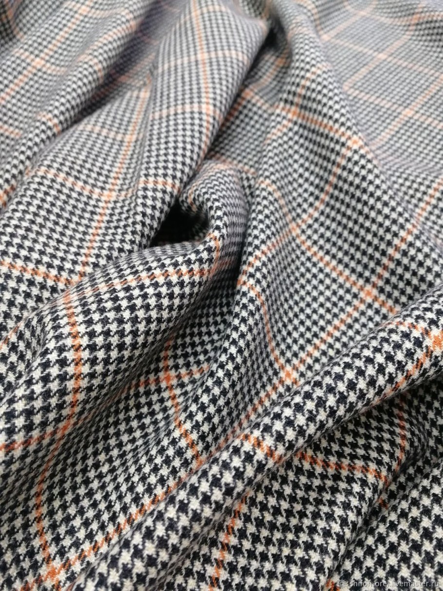 Камвольные шерстяные ткани