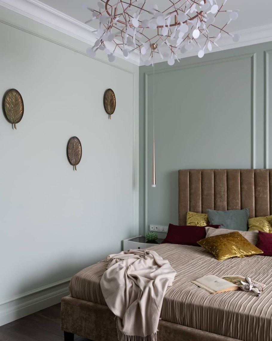 Серо оливковая спальня