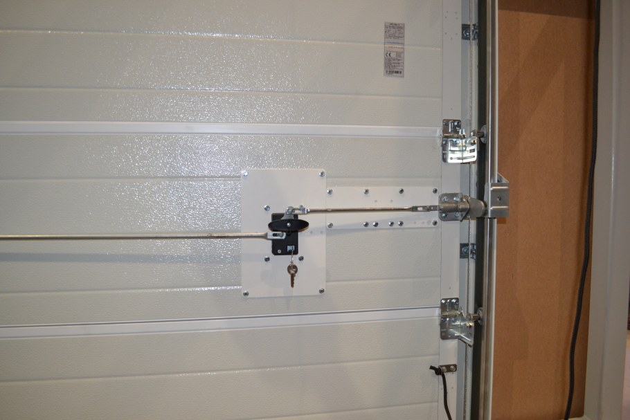 RLT-40 замок для гаражных ворот