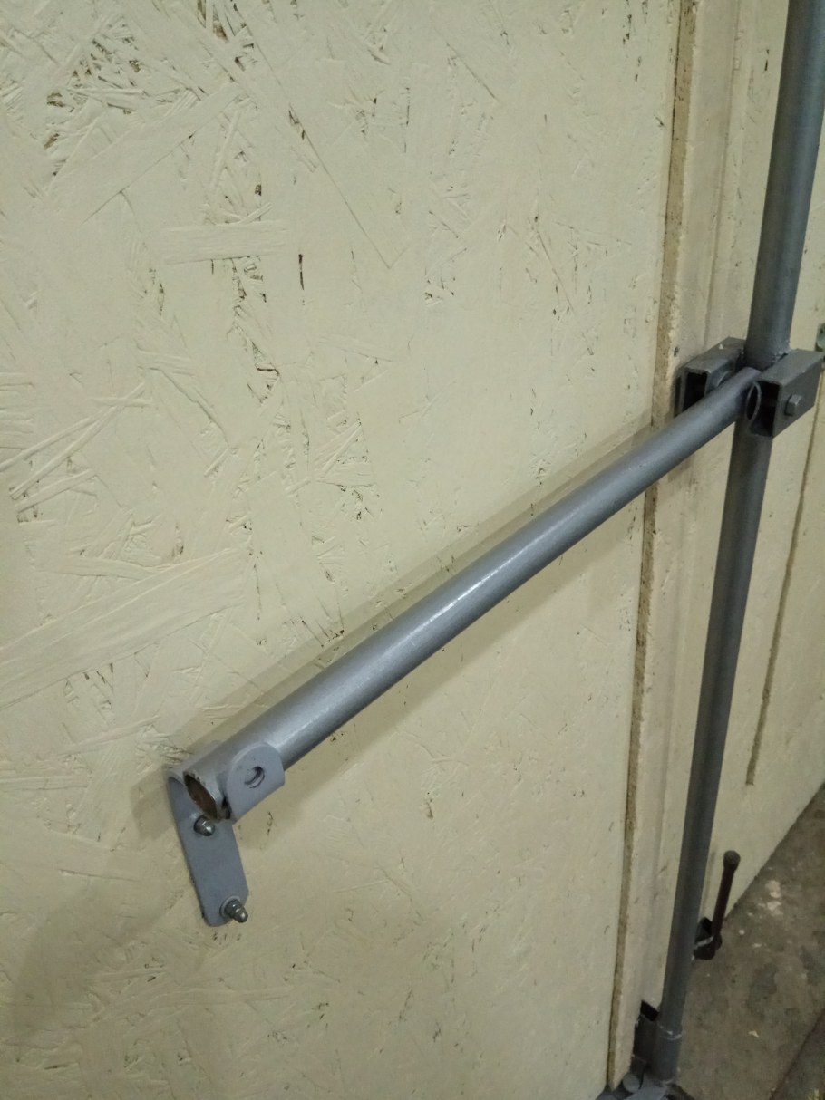 Затвор для гаражных ворот