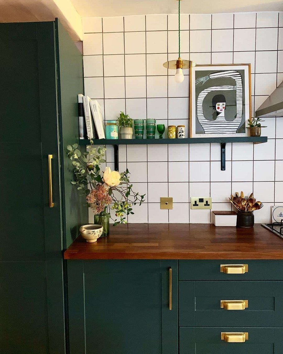 Зелёная кухня икеа в интерьере