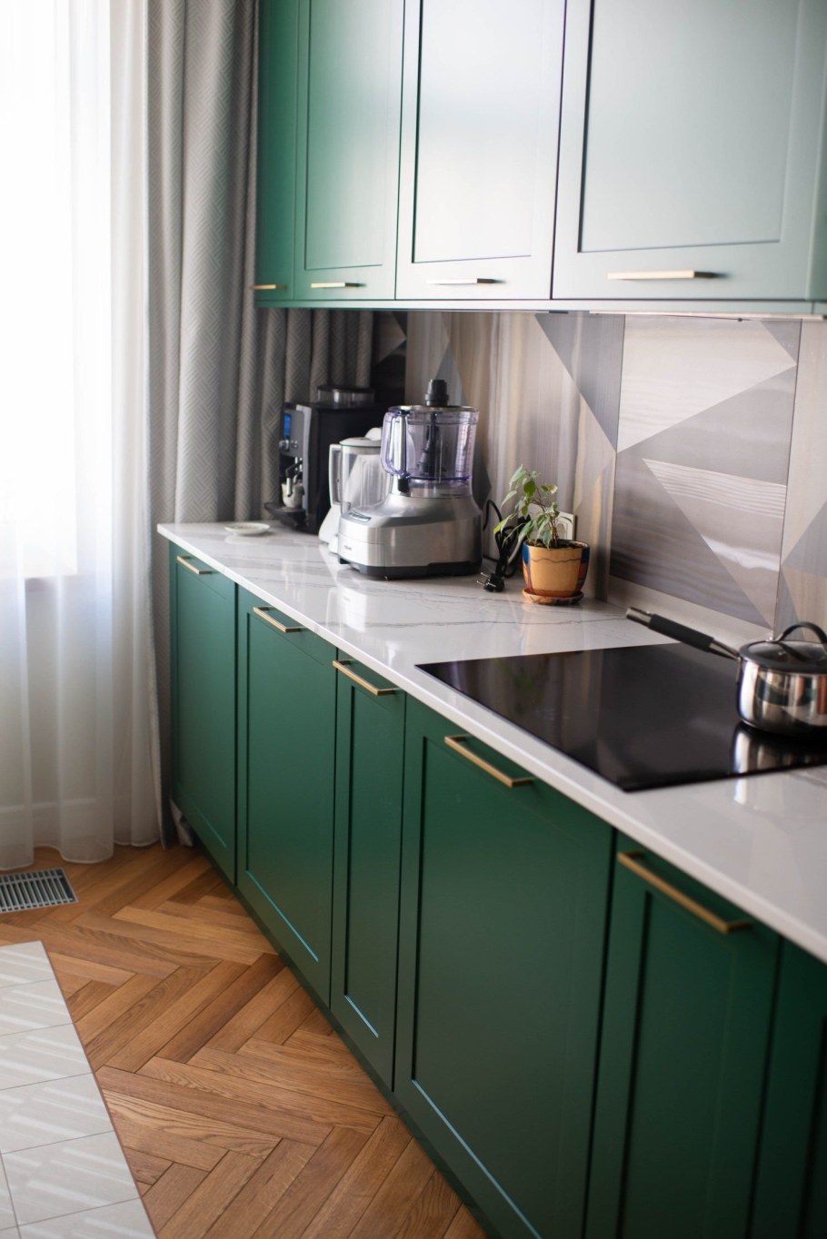 Оливковая кухня икеа