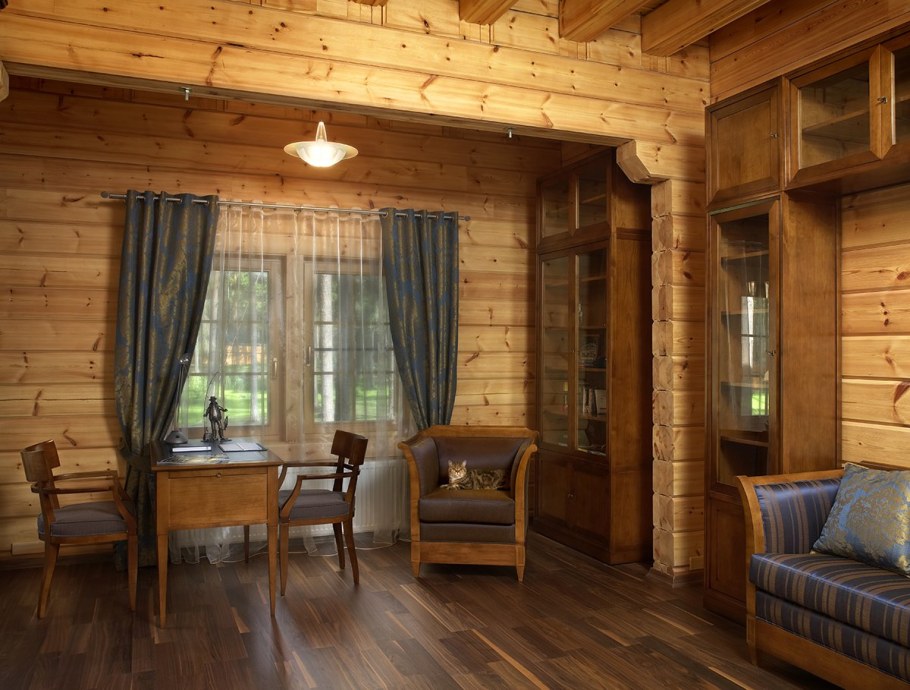 Интерьер в деревянном доме