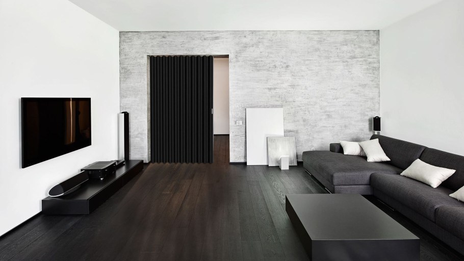 Темный пол светлые стены