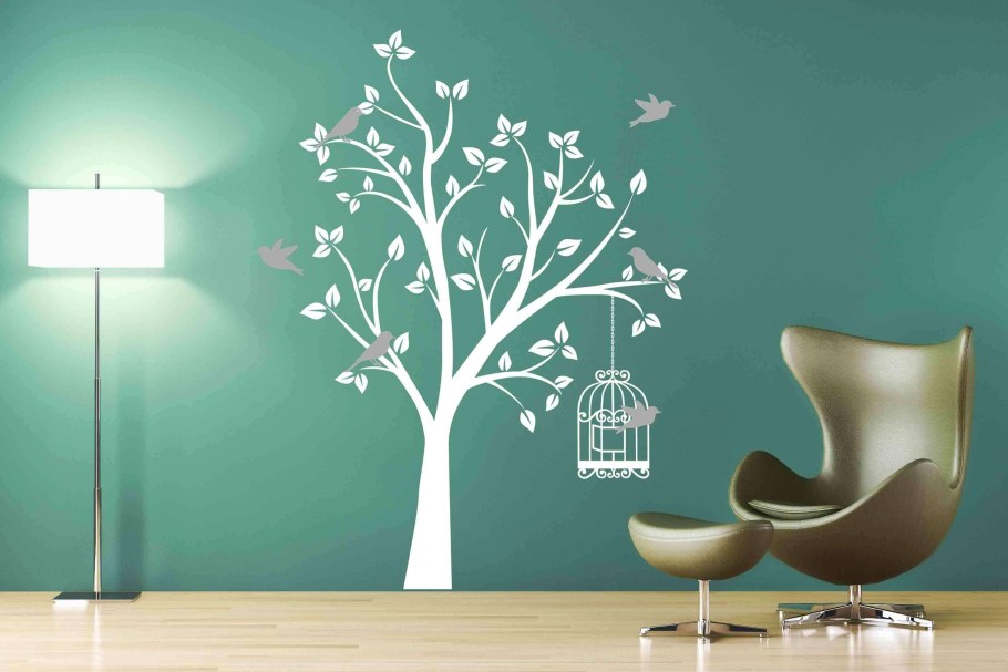 Наклейки на стену