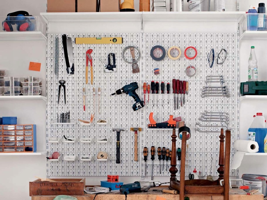 Полки для инструментов