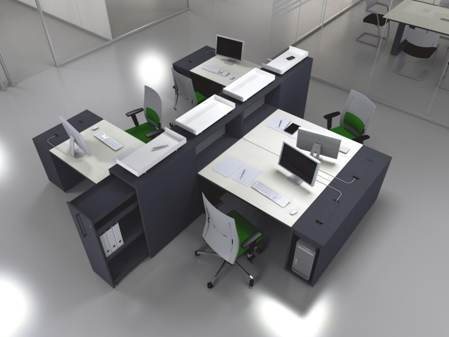 Стол офисный на 3 человека