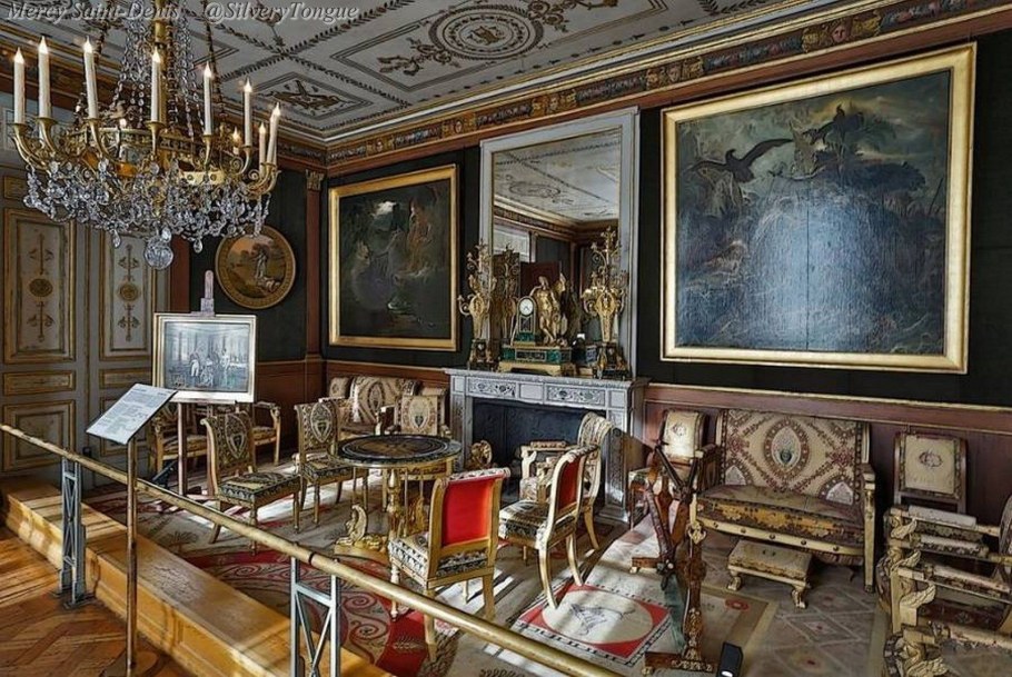 Дворец Мальмезон внутри