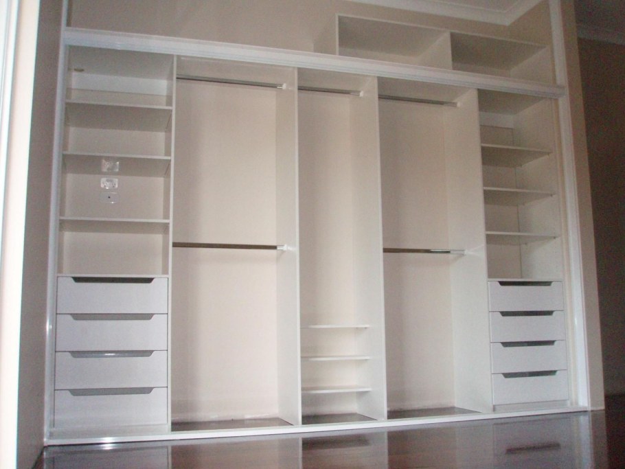 Стенка сервант с гардеробом