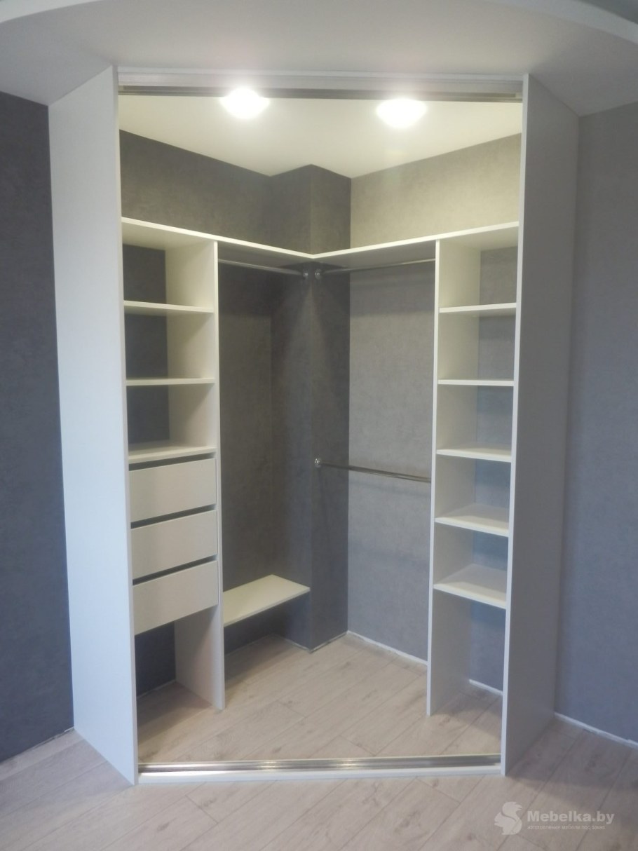 Угловая гардеробная