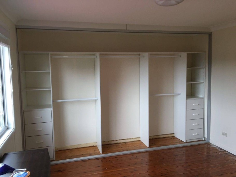 Шкаф из гипсокартона