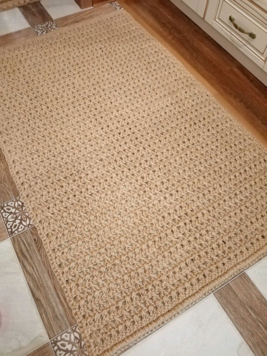 Коврик из джута