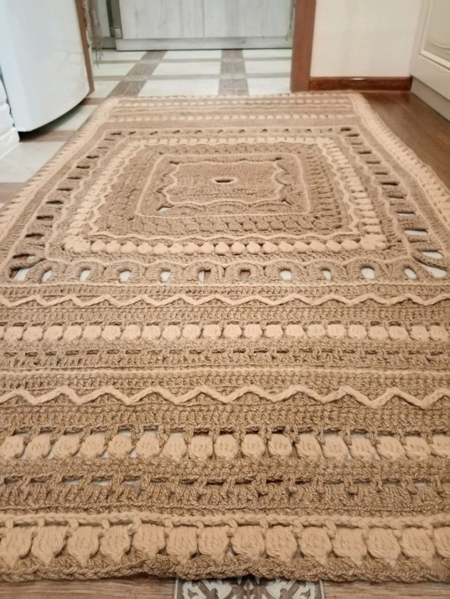 Ковер из джута в интерьере