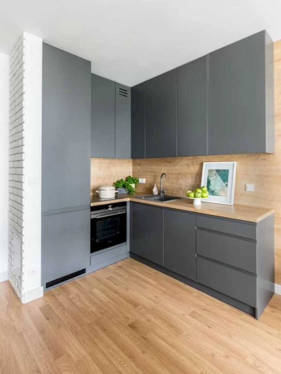 Кухня серая матовая