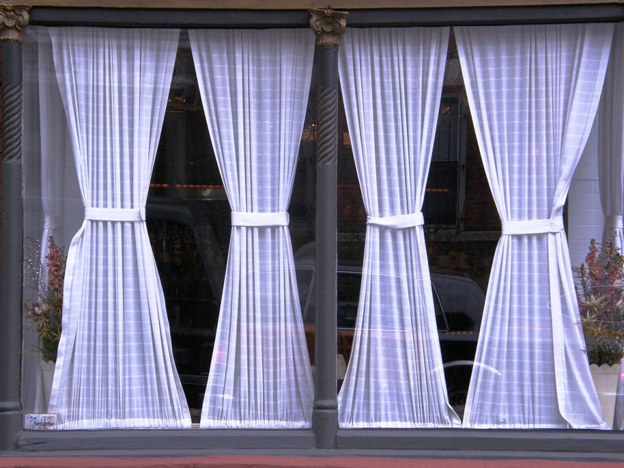 Тюль на балкон