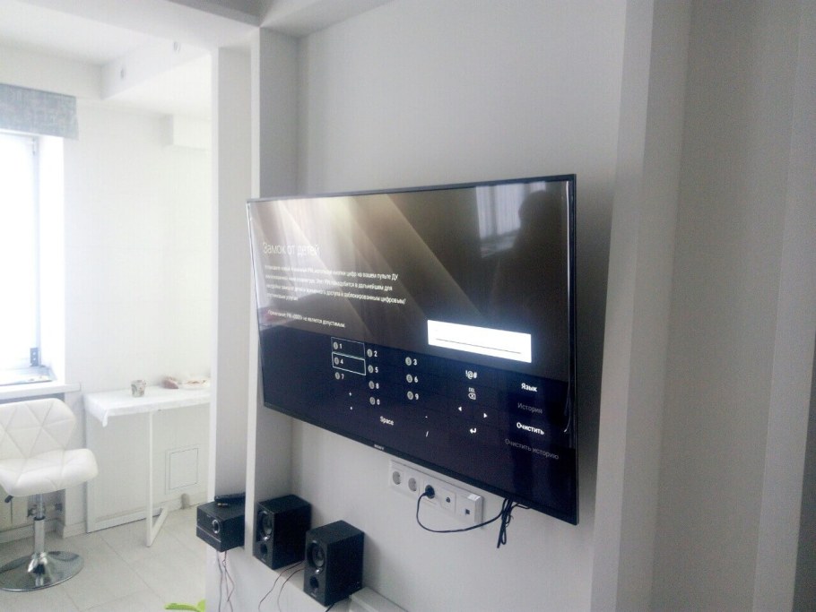 Розетки для телевизора на стене