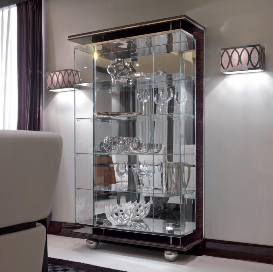 Витрина Genesis Turri