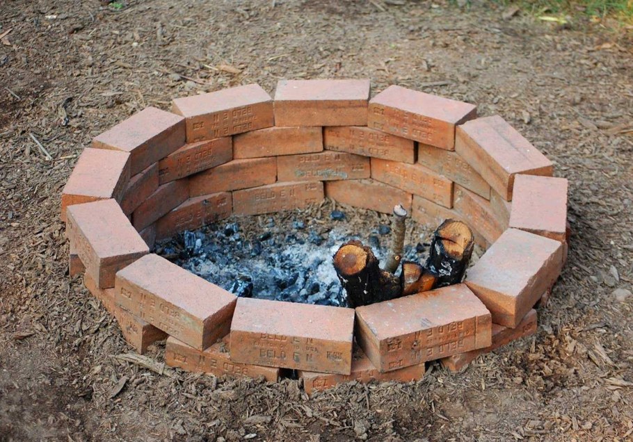 Костровище очаг из кирпича