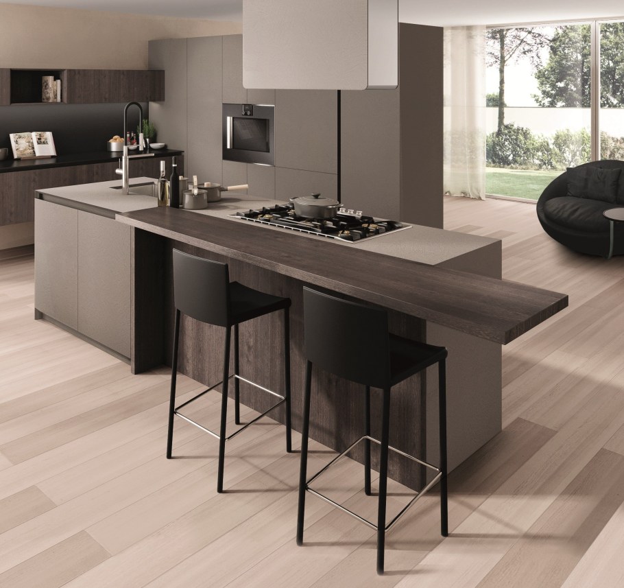 Современная кухня с барной стойкой