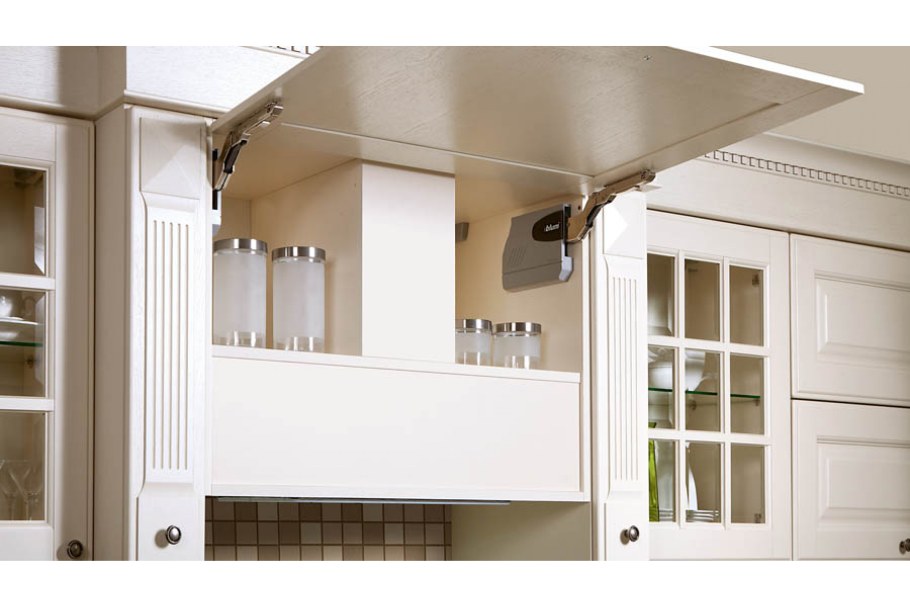 Вытяжка в шкафу