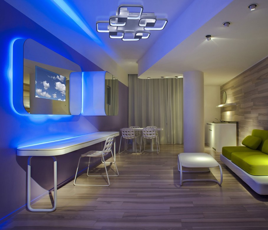 Хай тек интерьер