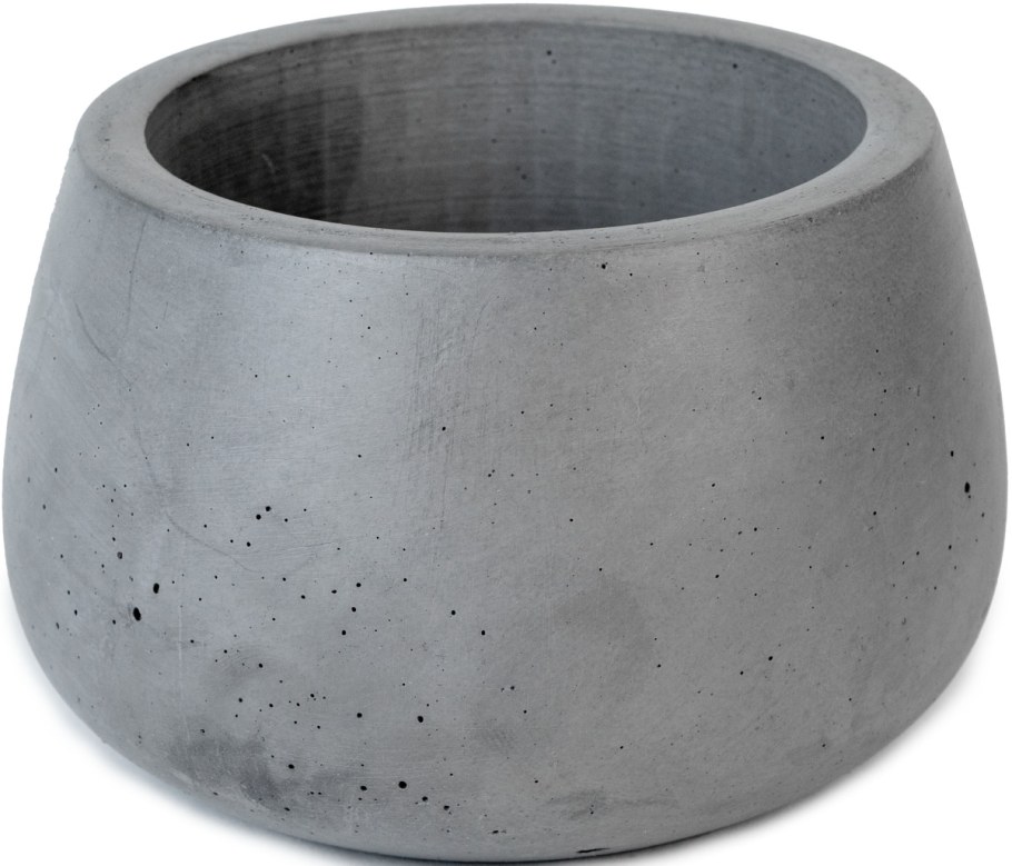 Кубок из бетона