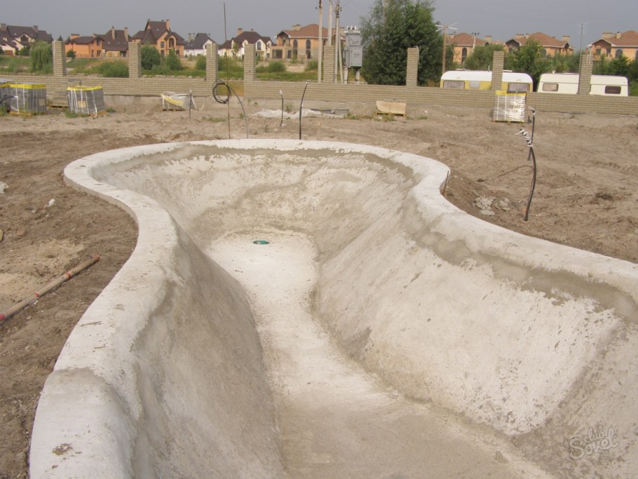 Пруд из бетона