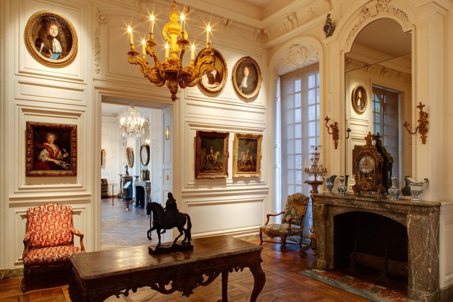 Музей карнавале (Musée Carnavalet)