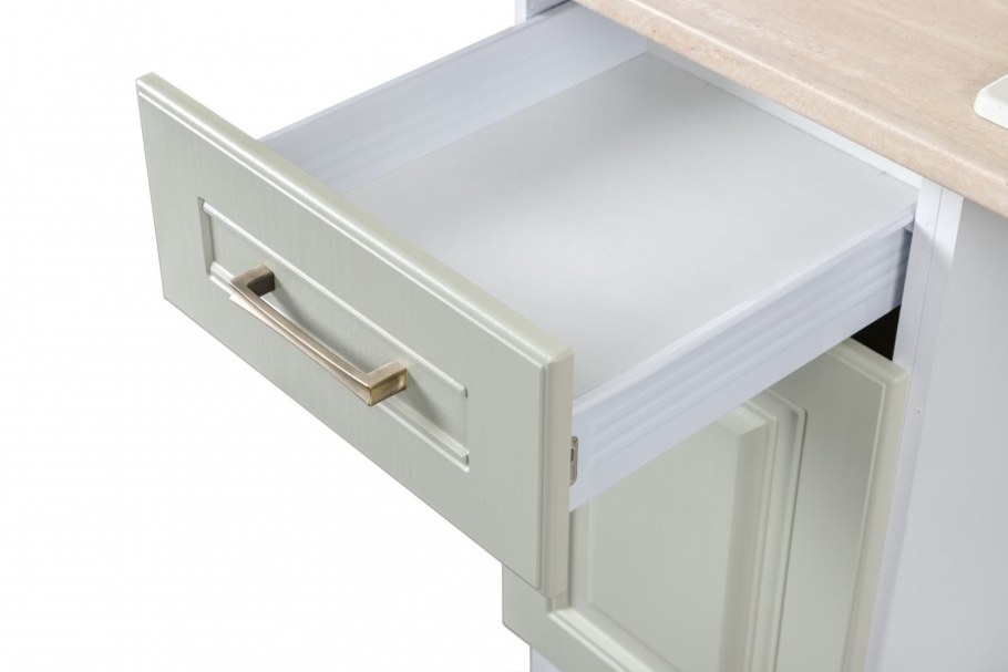 Кухонный гарнитур Белла 2.4 хофф