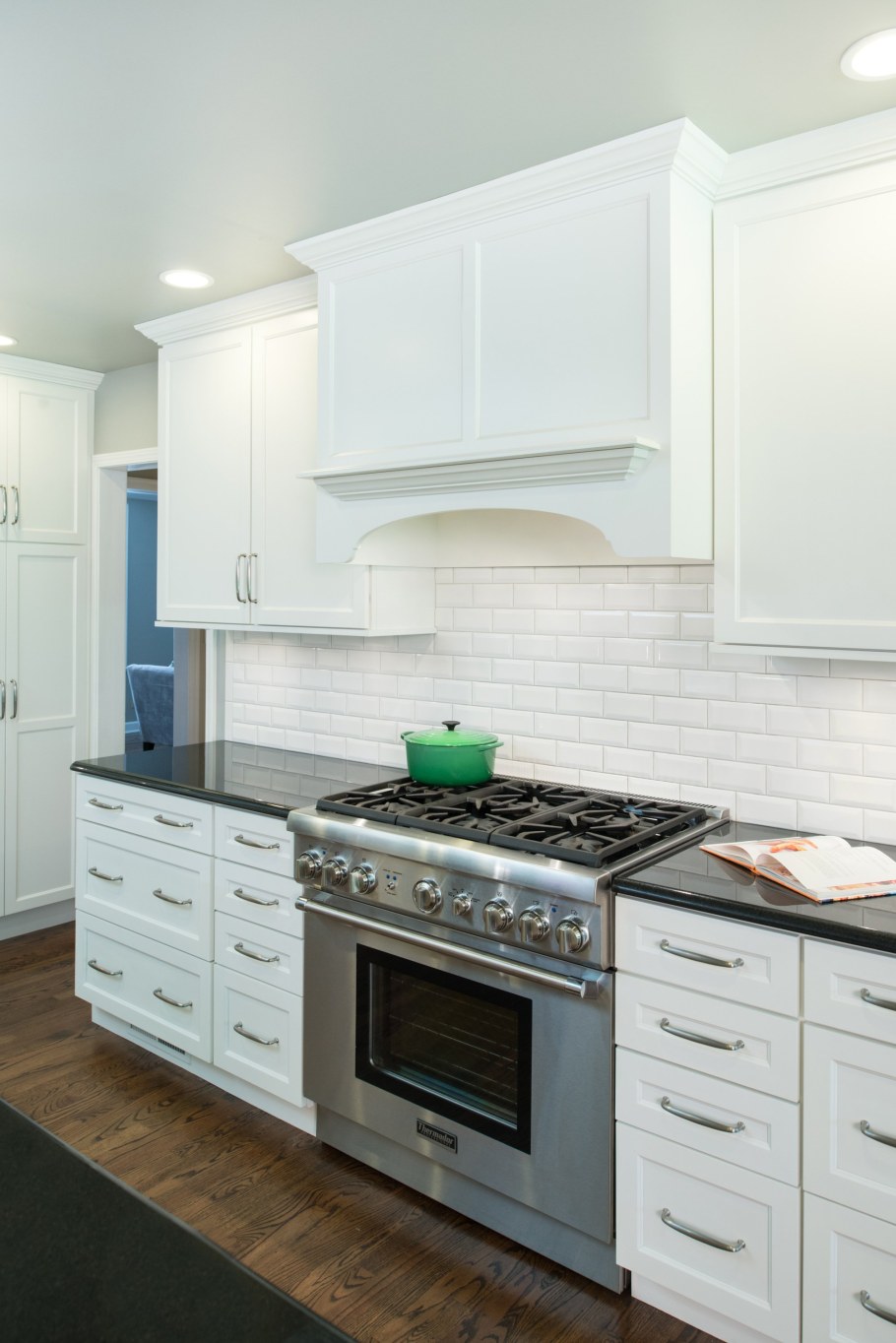 Кухня Белла в интерьере