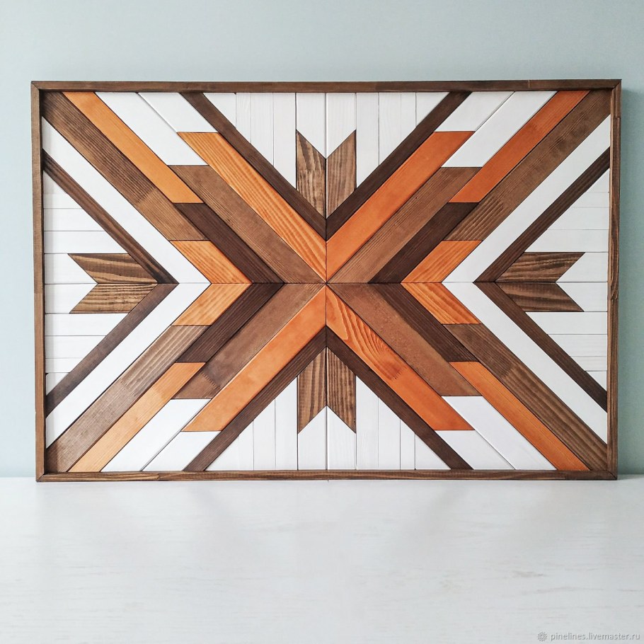 Декоративное деревянное панно