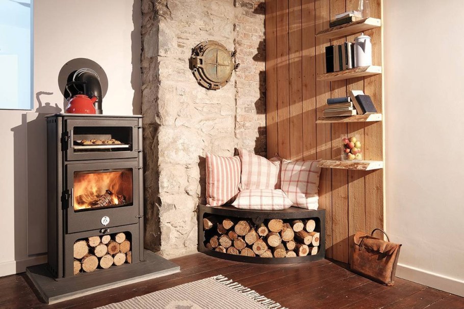 Камин в дом на дровах
