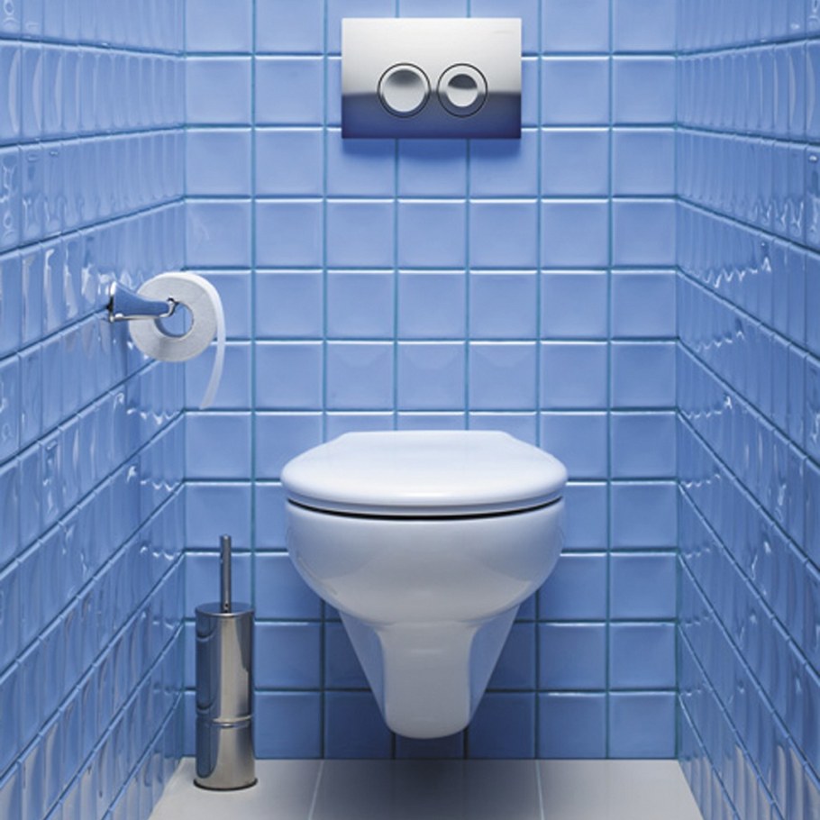 Унитаз в стене