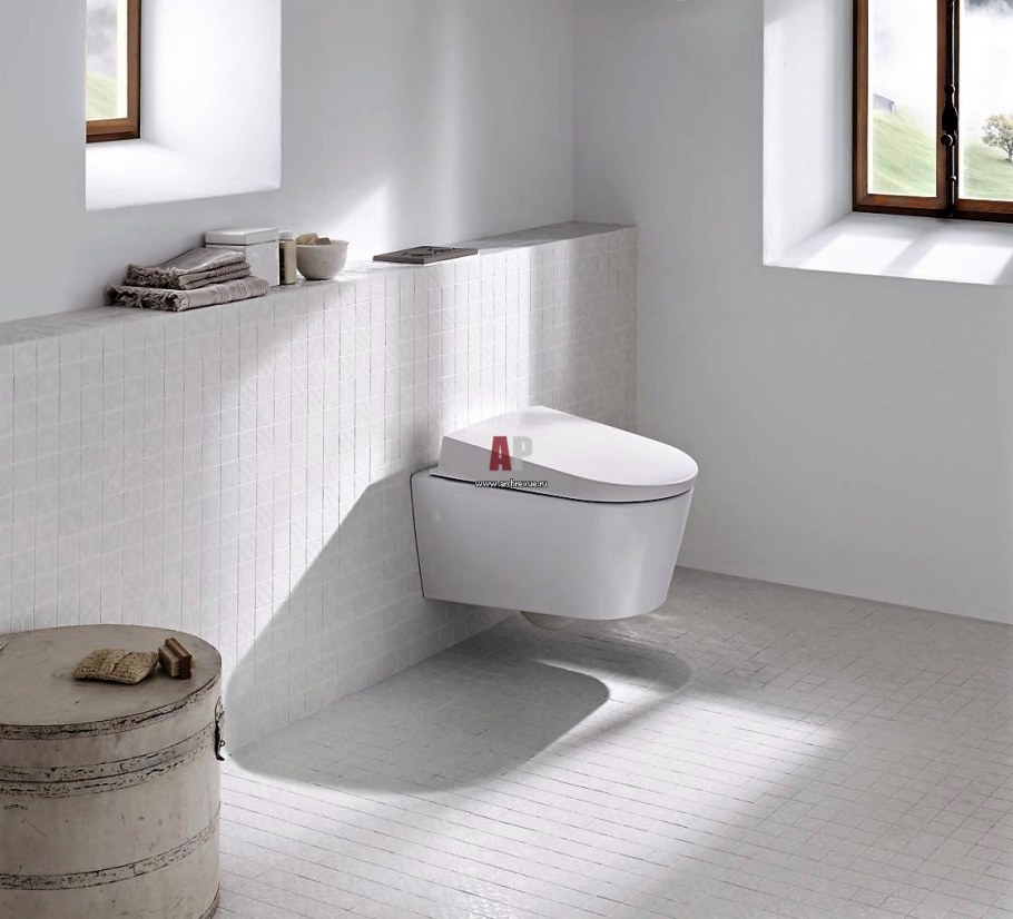 Подвесной унитаз в интерьере ванной