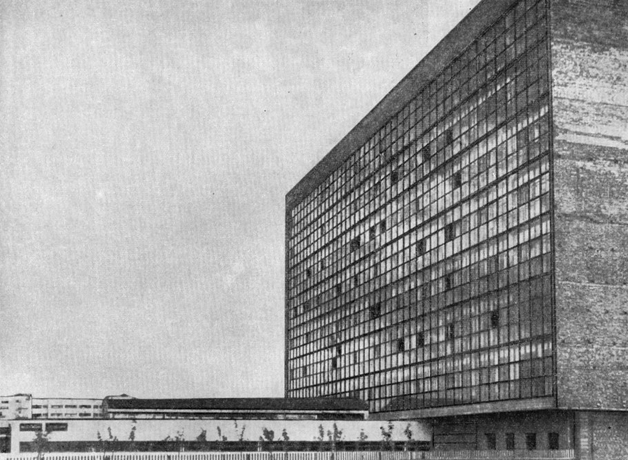 Индустриальная архитектура СССР