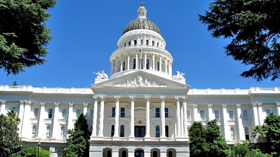 Капитолий штата Луизиана