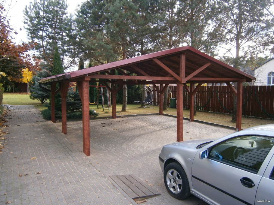 Деревянный навес под машину