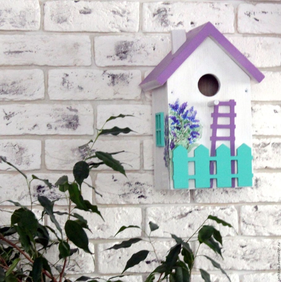 Цветные скворечники