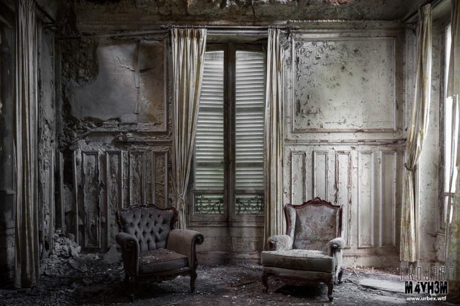 Декаданс в архитектуре