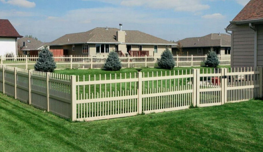 Красивые заборы для дачи