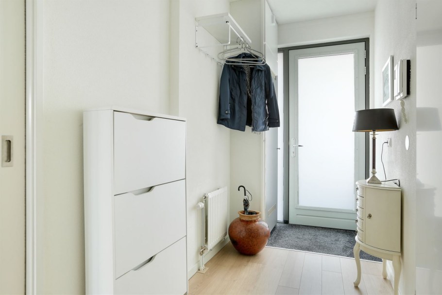 Галошница подвесная